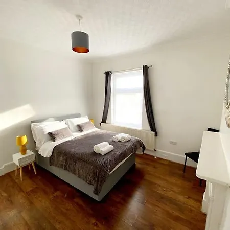 Evo Green Gravesend 2 Bed Apartment - 2 Mins Stn Town Centre Exterior foto