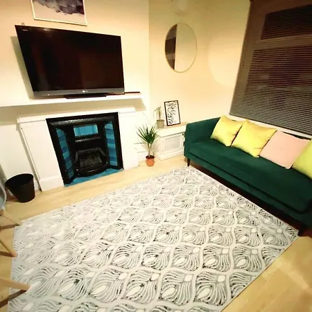 Evo Green Gravesend 2 Bed Apartment - 2 Mins Stn Town Centre Exterior foto